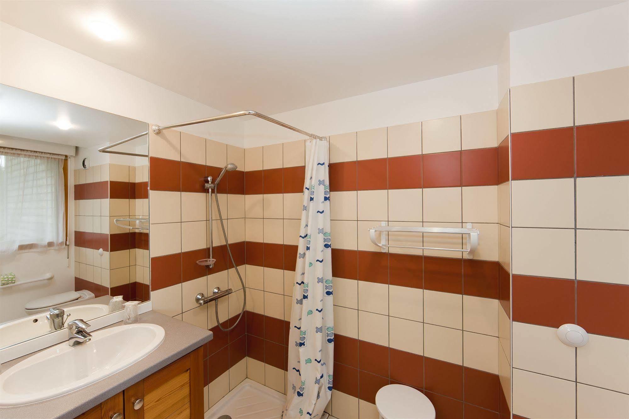 Hotel Evasion Tonique Villers-le-Lac Zewnętrze zdjęcie